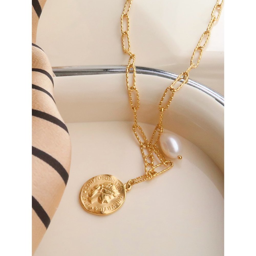 NEW 18K Gold Plated Coin Freshwater Pearl Necklace - Picture 8 of 10